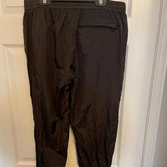 OVO OCTOBERS VERY OWN WIND BREAKER PANTS JOGGERS - Picture 6 of 6